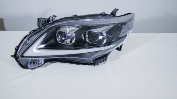 Farol corolla E150 12-14 HID - Image 5