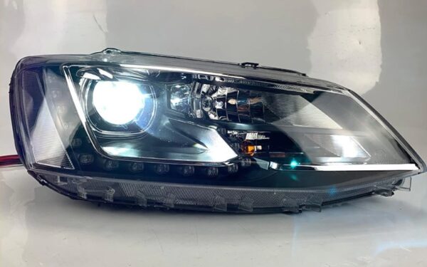 Farol jetta MK6 OEM 11-17 LED - Image 4