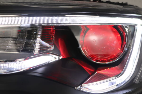 Farol lancer x devil eyes 08-19 HID - Image 3