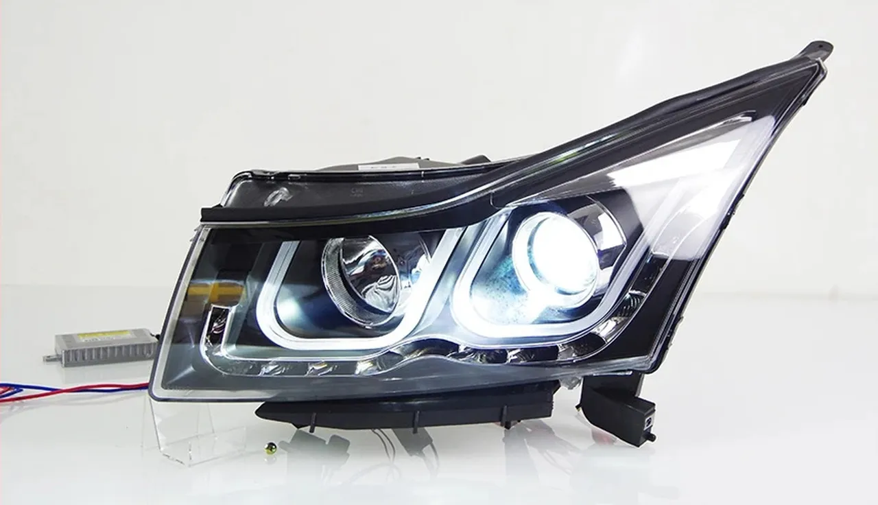 Farol cruze 1ª geração  11-16 HID - Imagem 3