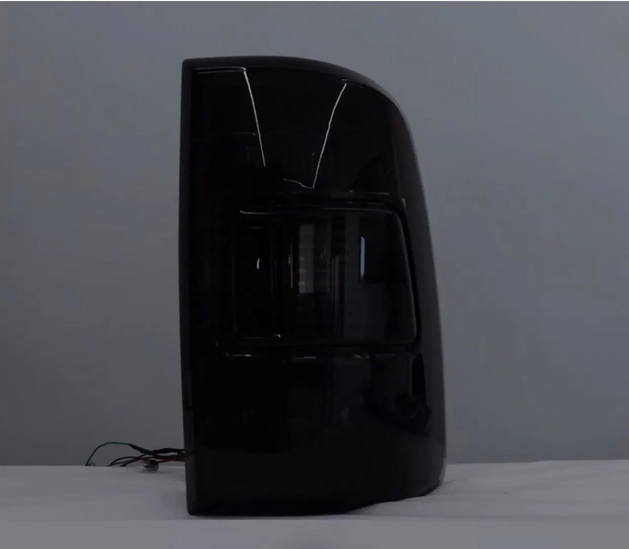 Lanterna ram classic 2020 a 2024 - FULL LED - Imagem 3